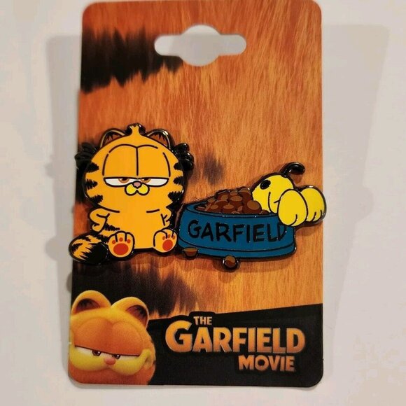 the Garfield Movie 2024 Garfield Oddie Food Bowl Enamel Pin NEW - Picture 2 of 9